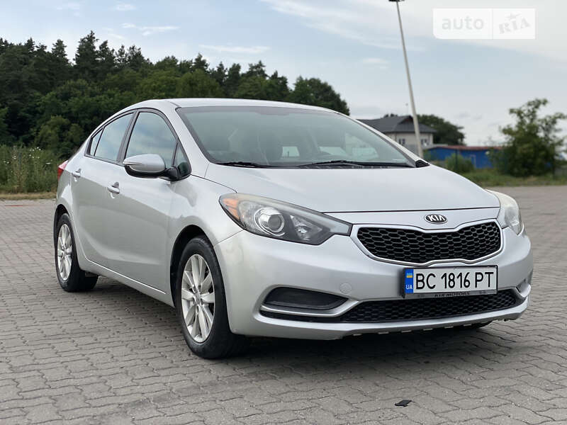 Kia Forte (2013)