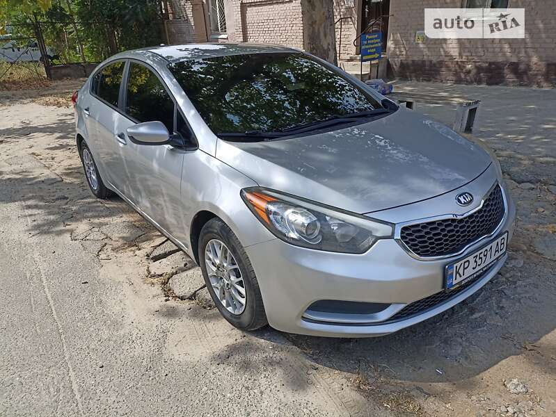 Kia Forte (2013)
