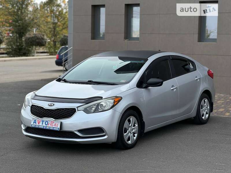 Kia Forte (2013)