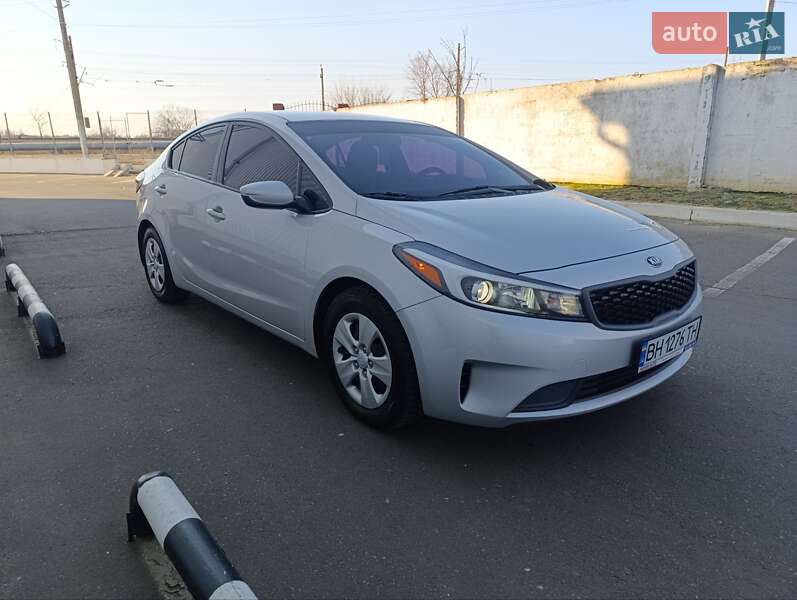Kia Forte (2016)