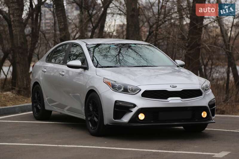 Kia Forte (2019)