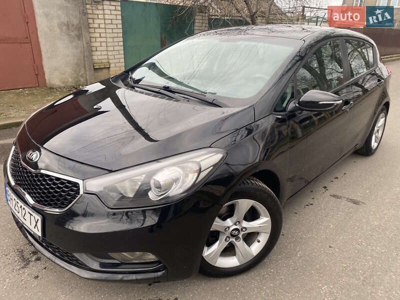 Kia Forte (2016)