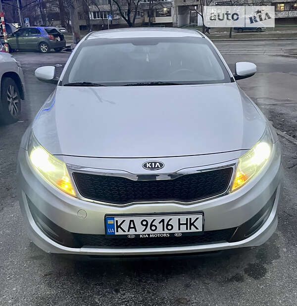 Kia K5 (2010)