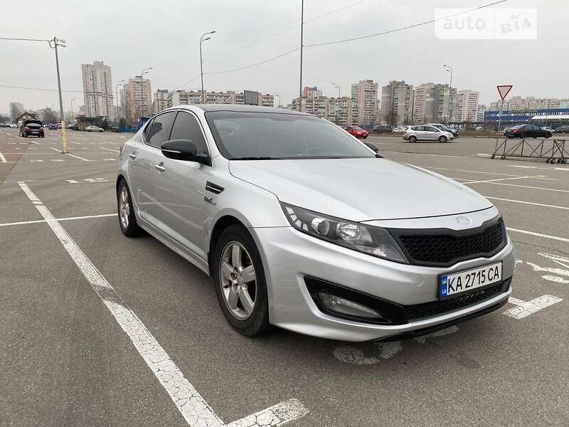 Kia K5 (2012)