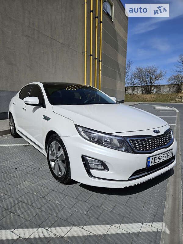 Kia K5 (2015)