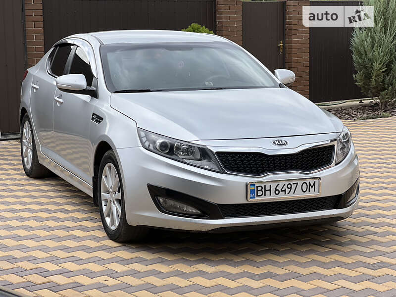 Kia K5 (2012)