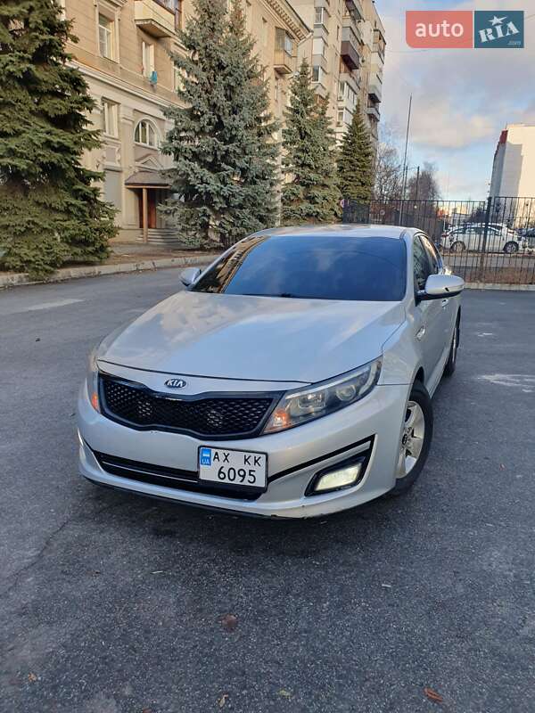 Kia K5 (2015)