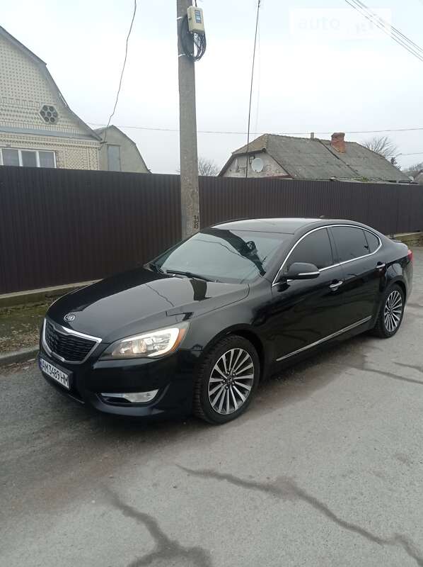 Kia K7 (2012)