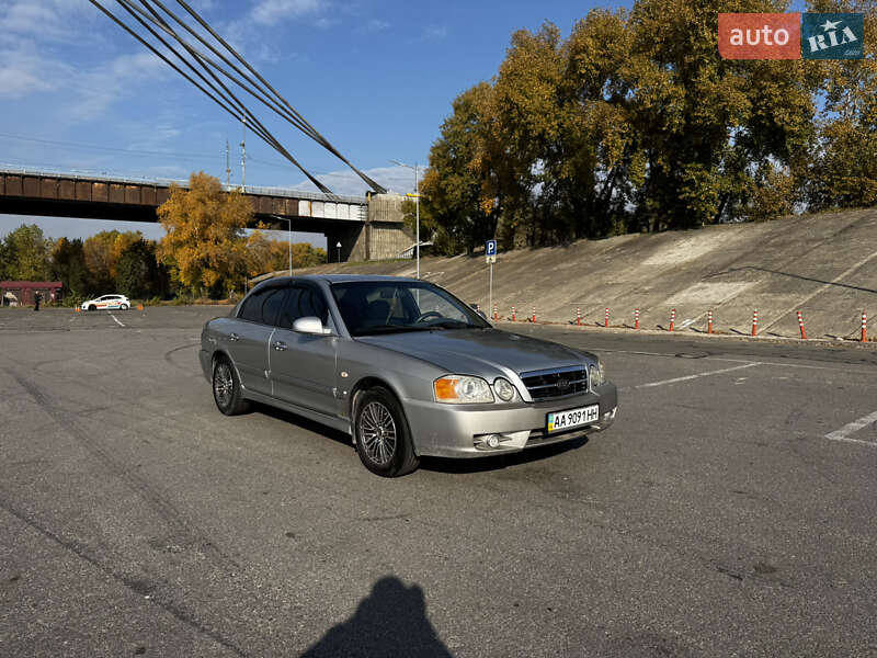 Kia Magentis (2004)