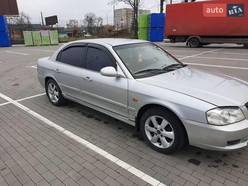 Kia Magentis (2002)