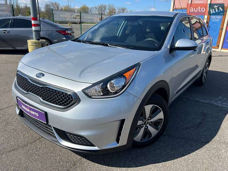 Kia Niro (2017)