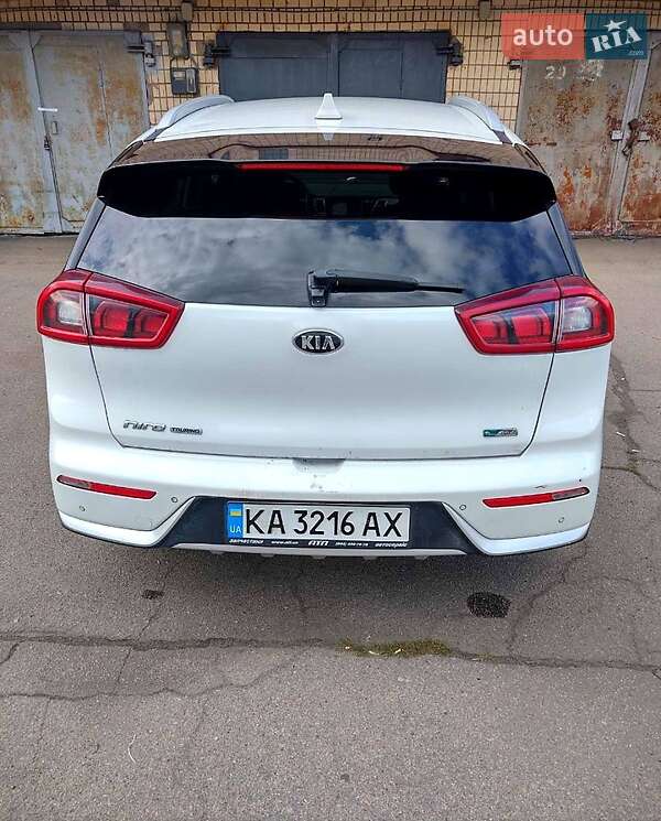 Kia Niro (2017)