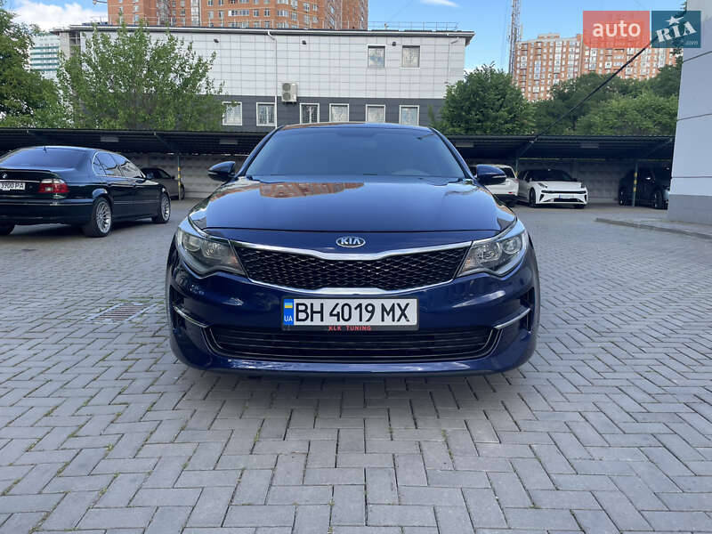 Kia Optima (2016)