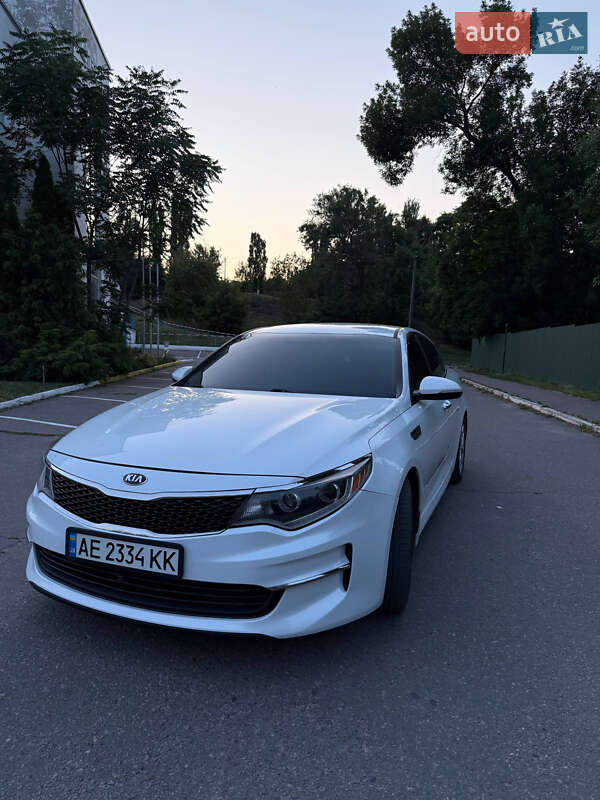 Kia Optima (2016)