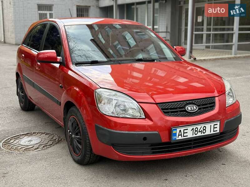 Kia Rio (2006)