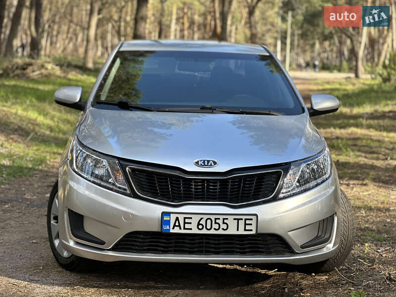 Kia Rio (2012)