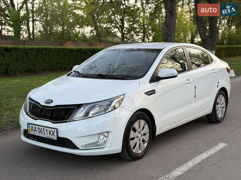Kia Rio (2012)
