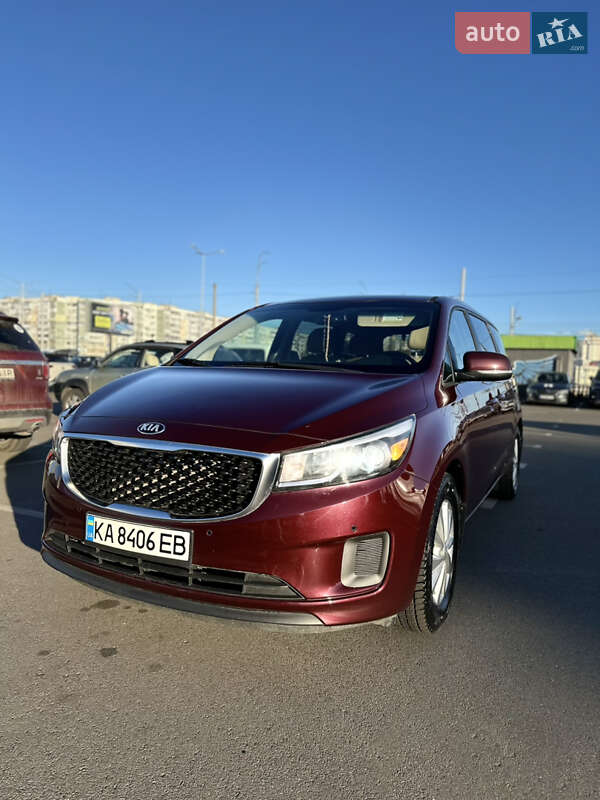 Kia Sedona (2017)