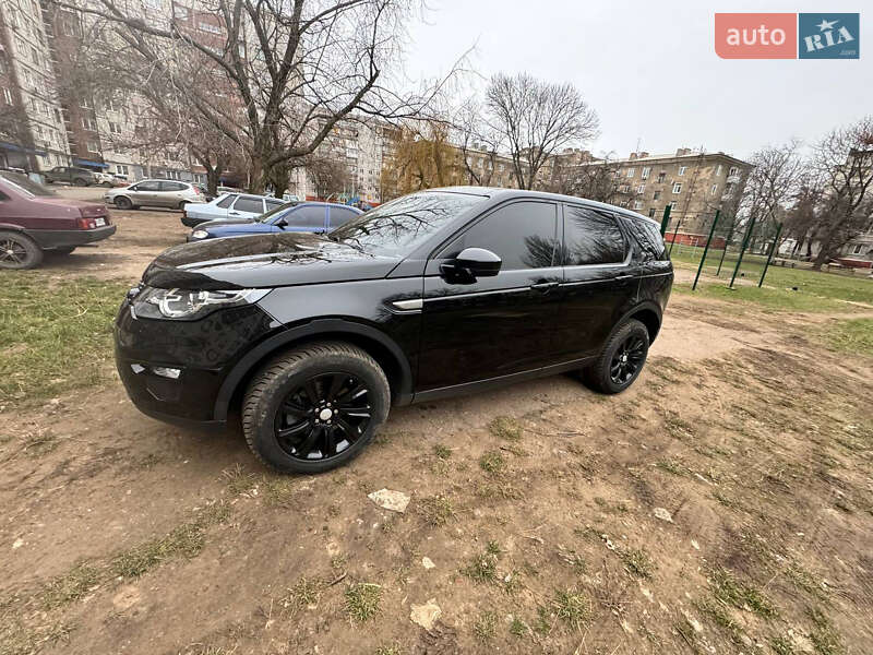 Land-rover Discovery (2017)