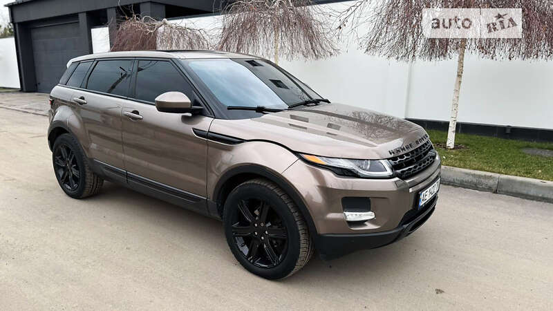 Land-rover Range rover evoque pure (2015)