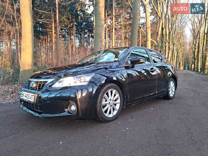 Lexus Ct (2012)