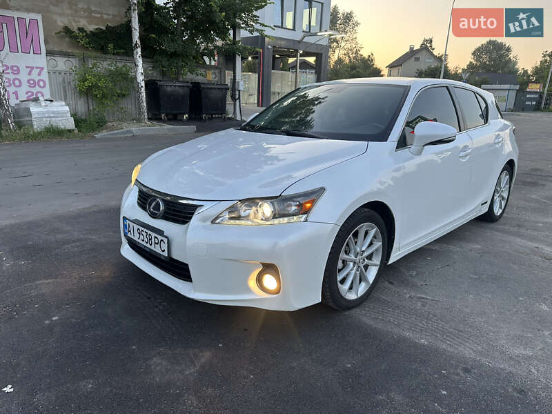 Lexus Ct (2012)