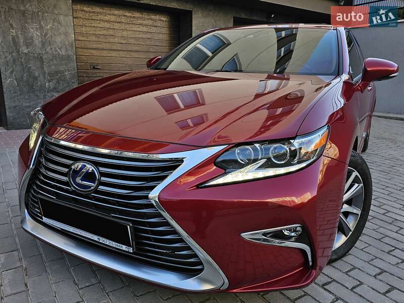 Lexus Es (2018)