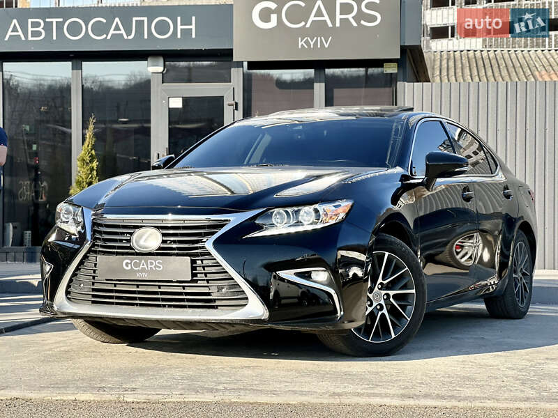 Lexus Es (2016)