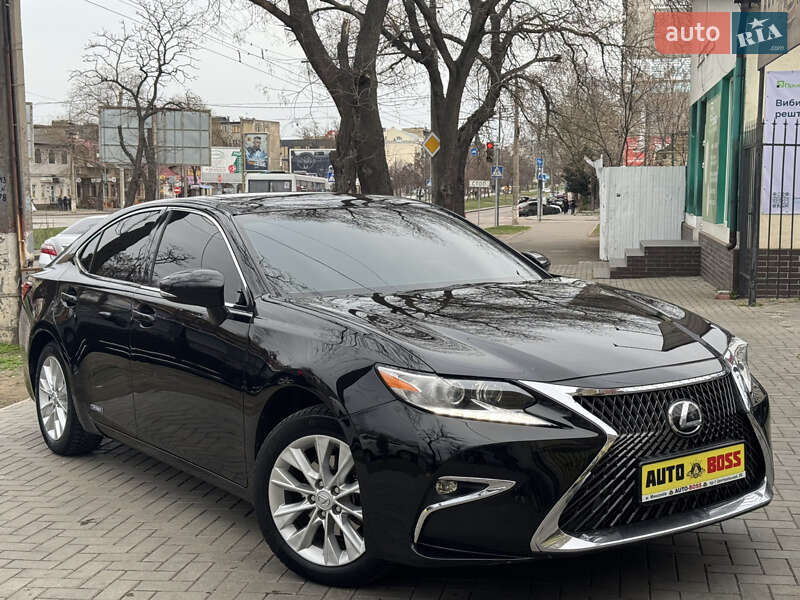 Lexus Es (2014)
