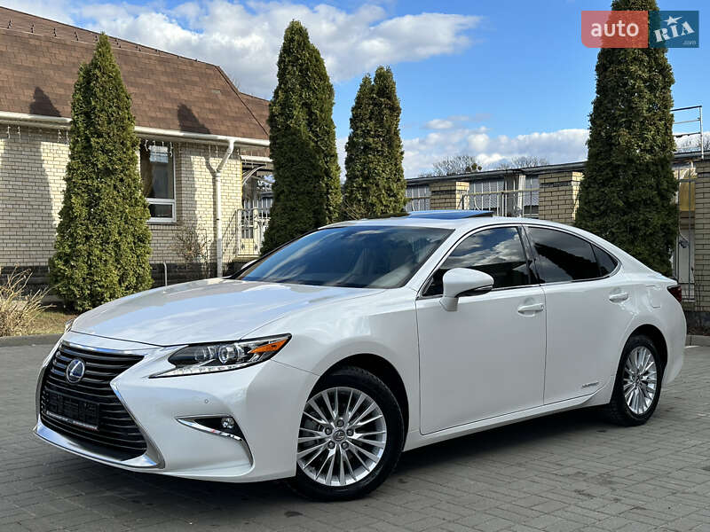 Lexus Es (2017)