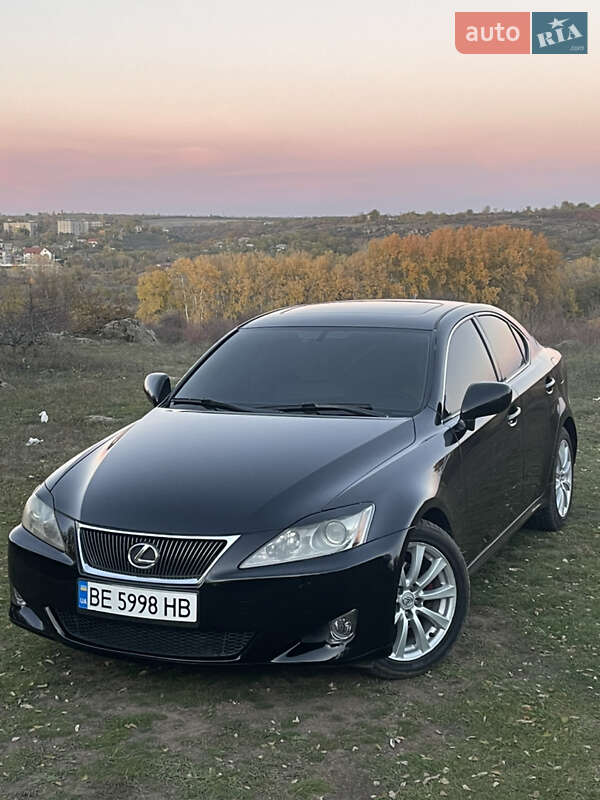 Lexus Is 250 (2007)
