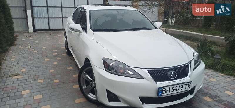 Lexus Is 250 (2012)