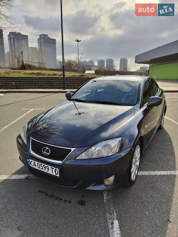 Lexus Is (2007)