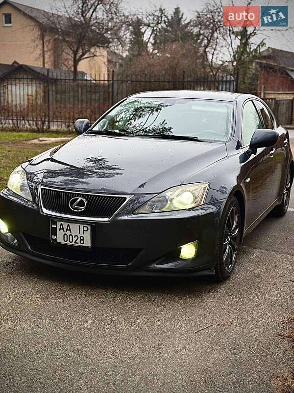 Lexus Is (2007)