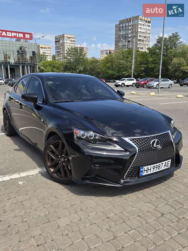Lexus Is (2013)