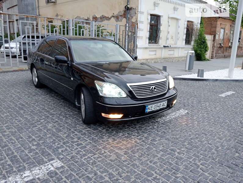 Lexus Ls (2002)