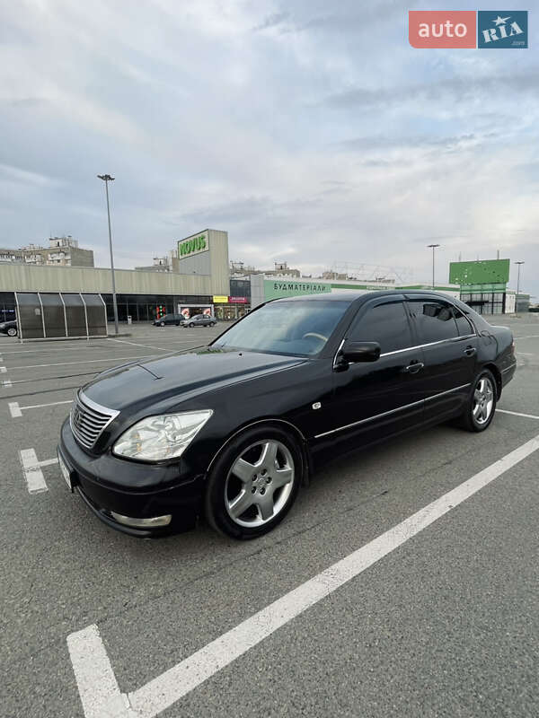 Lexus Ls (2005)