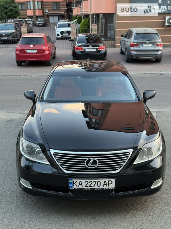 Lexus Ls 460 (2007)