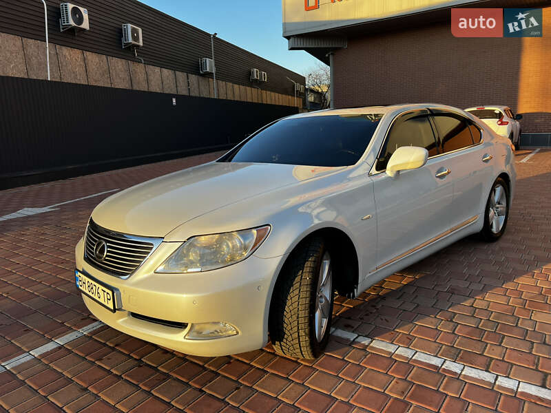 Lexus Ls (2007)