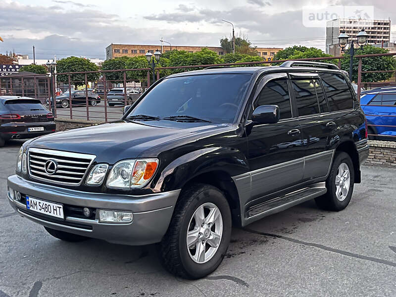 Lexus Lx 470 (2005)