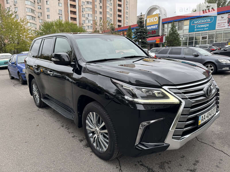 Lexus Lx 450d (2017)