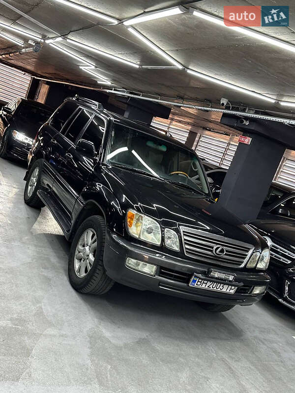 Lexus Lx 470 (2005)