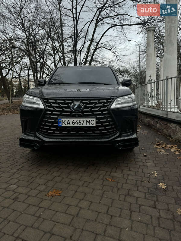 Lexus Lx (2013)
