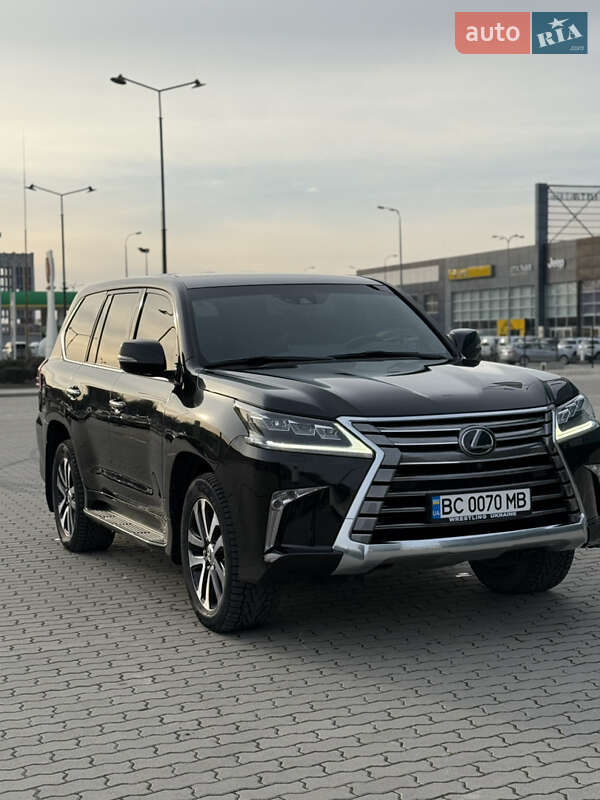 Lexus Lx (2020)