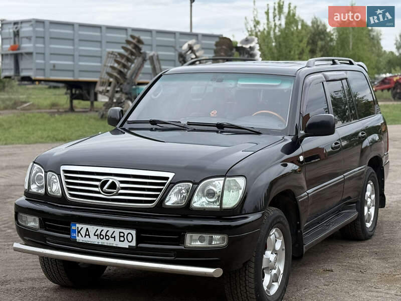 Lexus Lx (2005)
