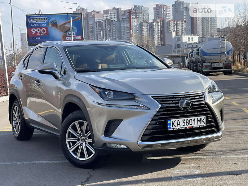 Lexus Nx 300 (2019)