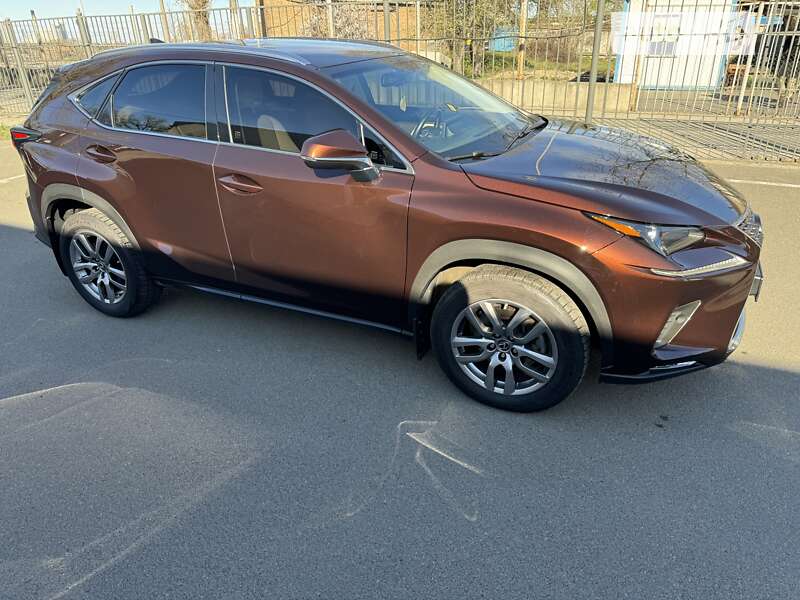 Lexus Nx 200 (2017)