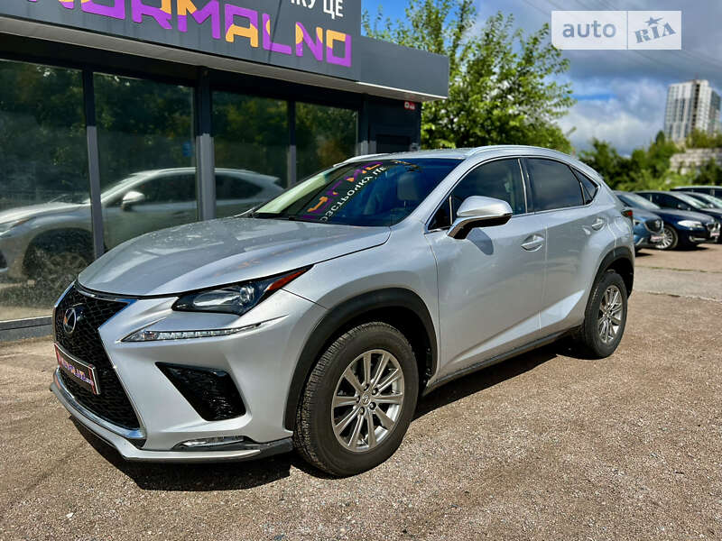 Lexus Nx 200t (2016)