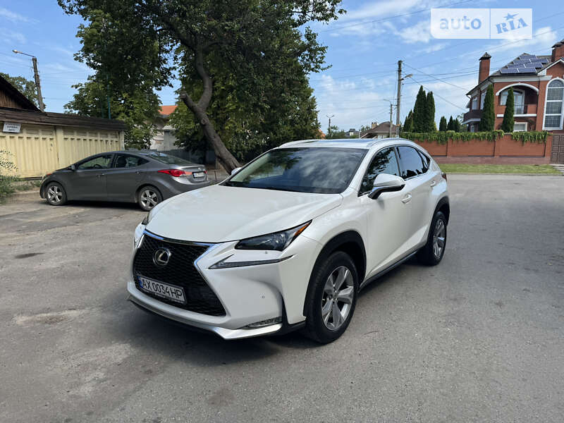 Lexus Nx 200t (2017)