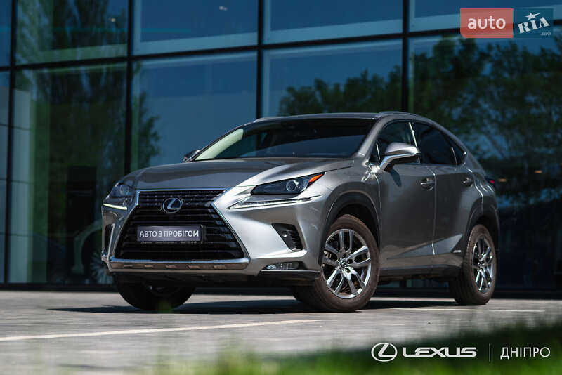 Lexus Nx (2020)